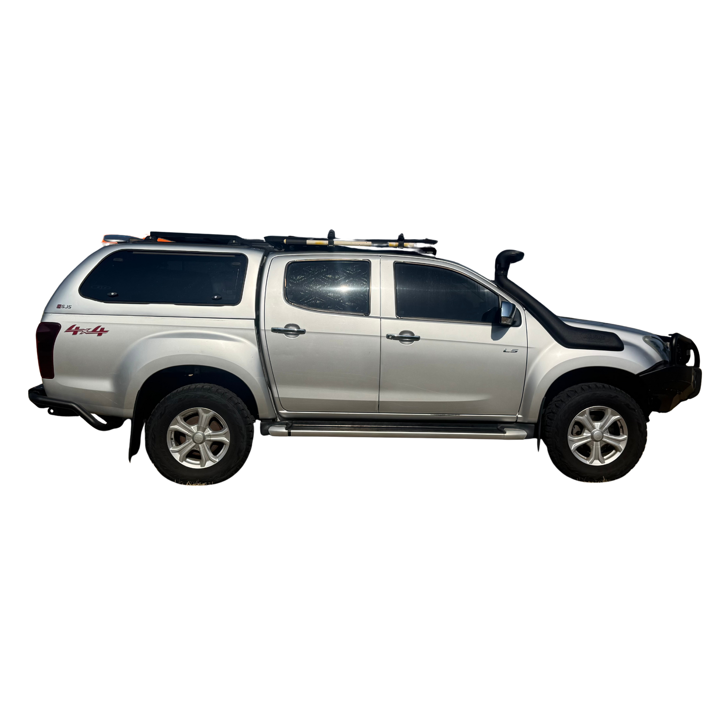 Isuzu D-Max (RT) Rear Cab Sunshade Kit