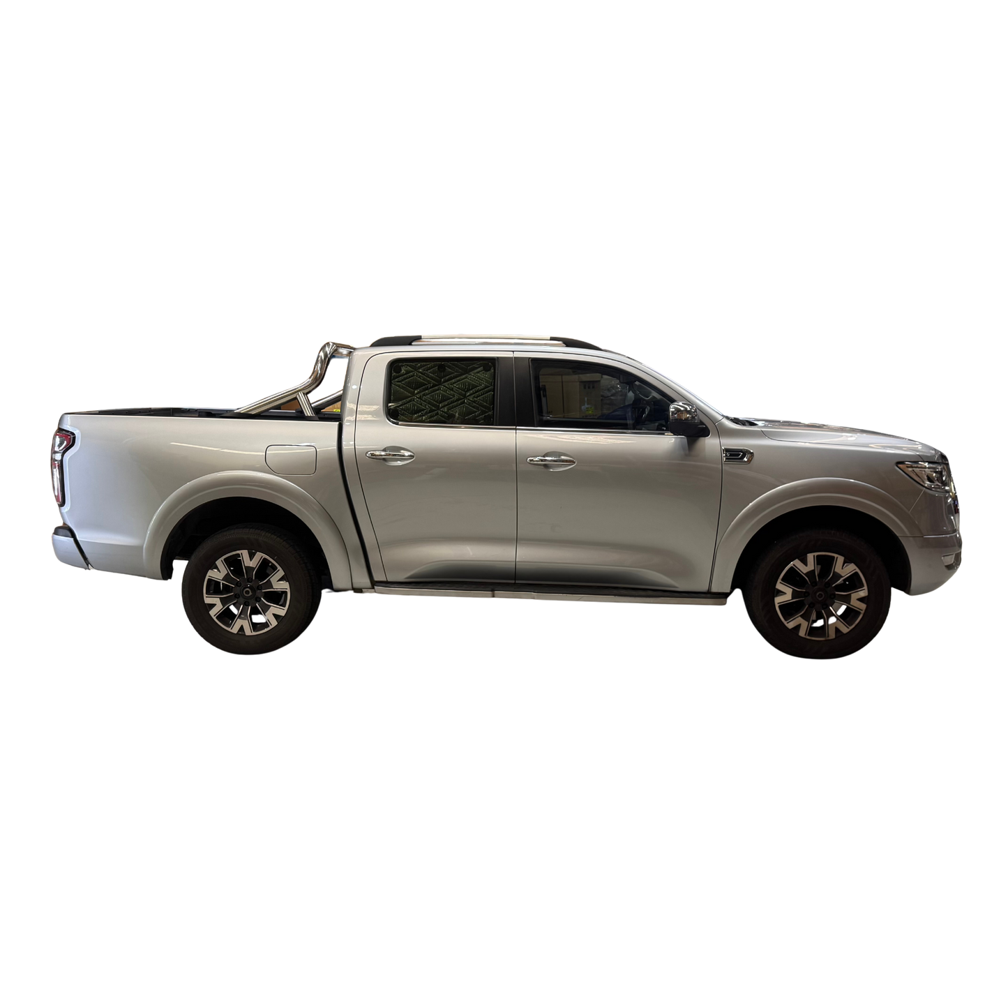 Great Wall Motors Cannon Rear Cab Sunshade Kit