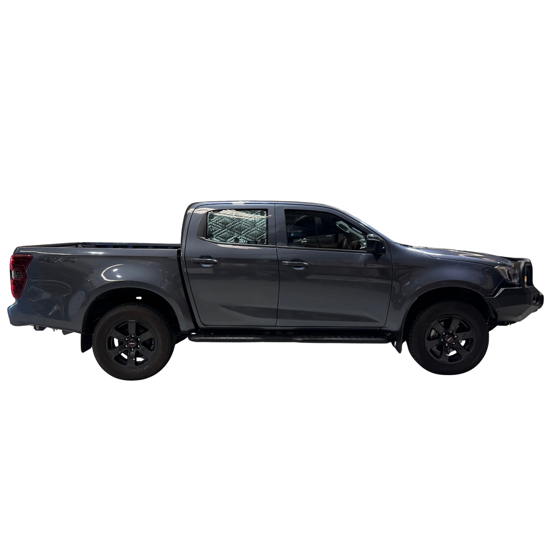 Isuzu D-Max Rear Cab Sunshade Kit