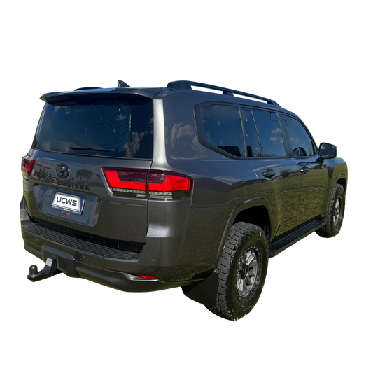 Toyota LandCruiser 300 Series Cargo Sunshade Kit